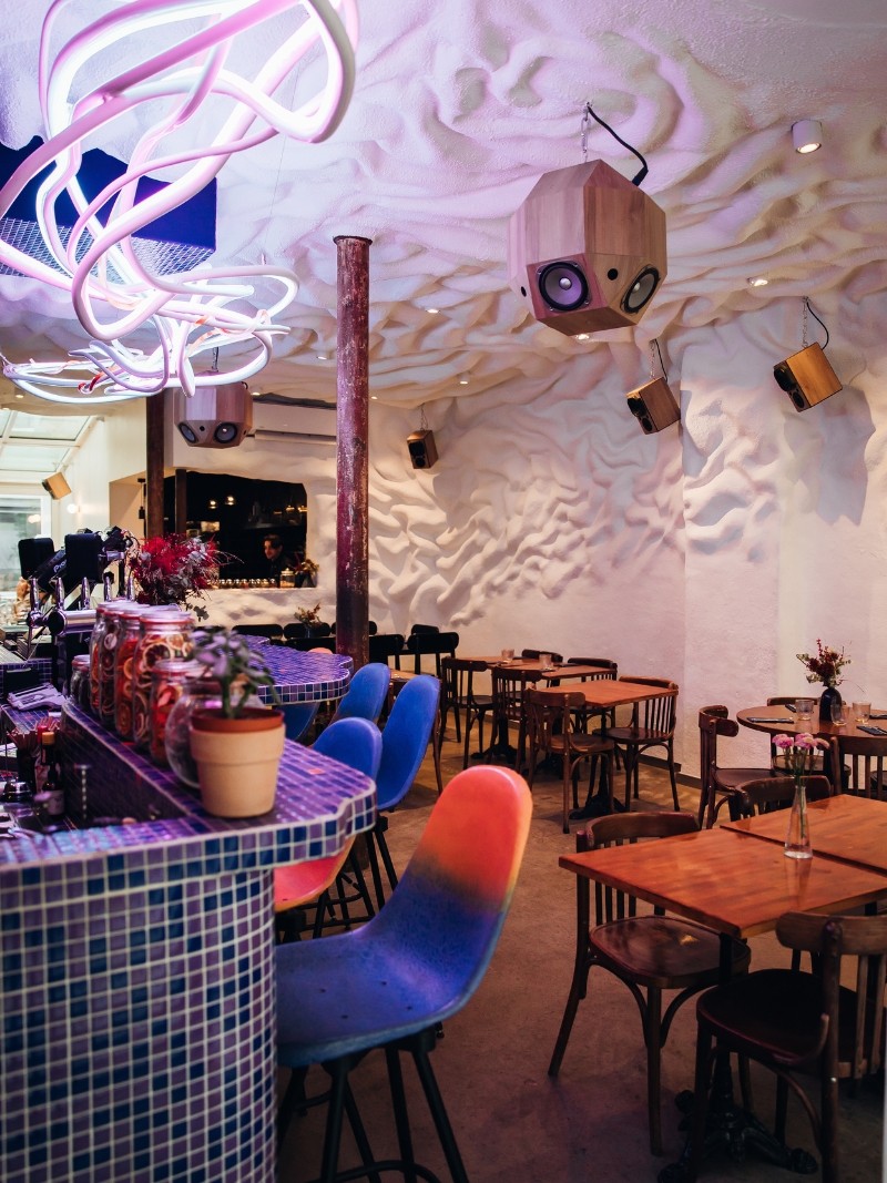 superflu restaurant montmartre-02